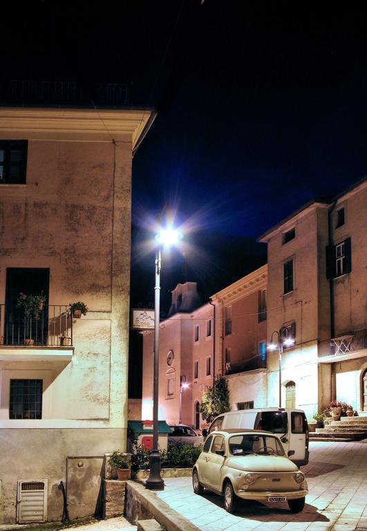 Il Centro Storico Lejlighed Posta Fibreno Værelse billede